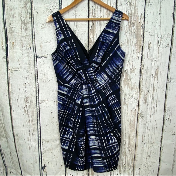 NWT - Banana Republic Dress - Plaid Sz 6 - Picture 6 of 8